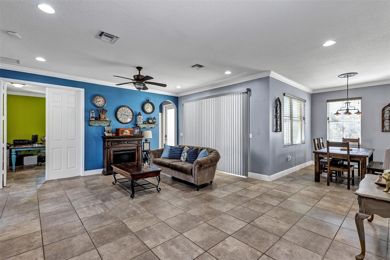 Image 13 of 54 For 16228 Mead Street