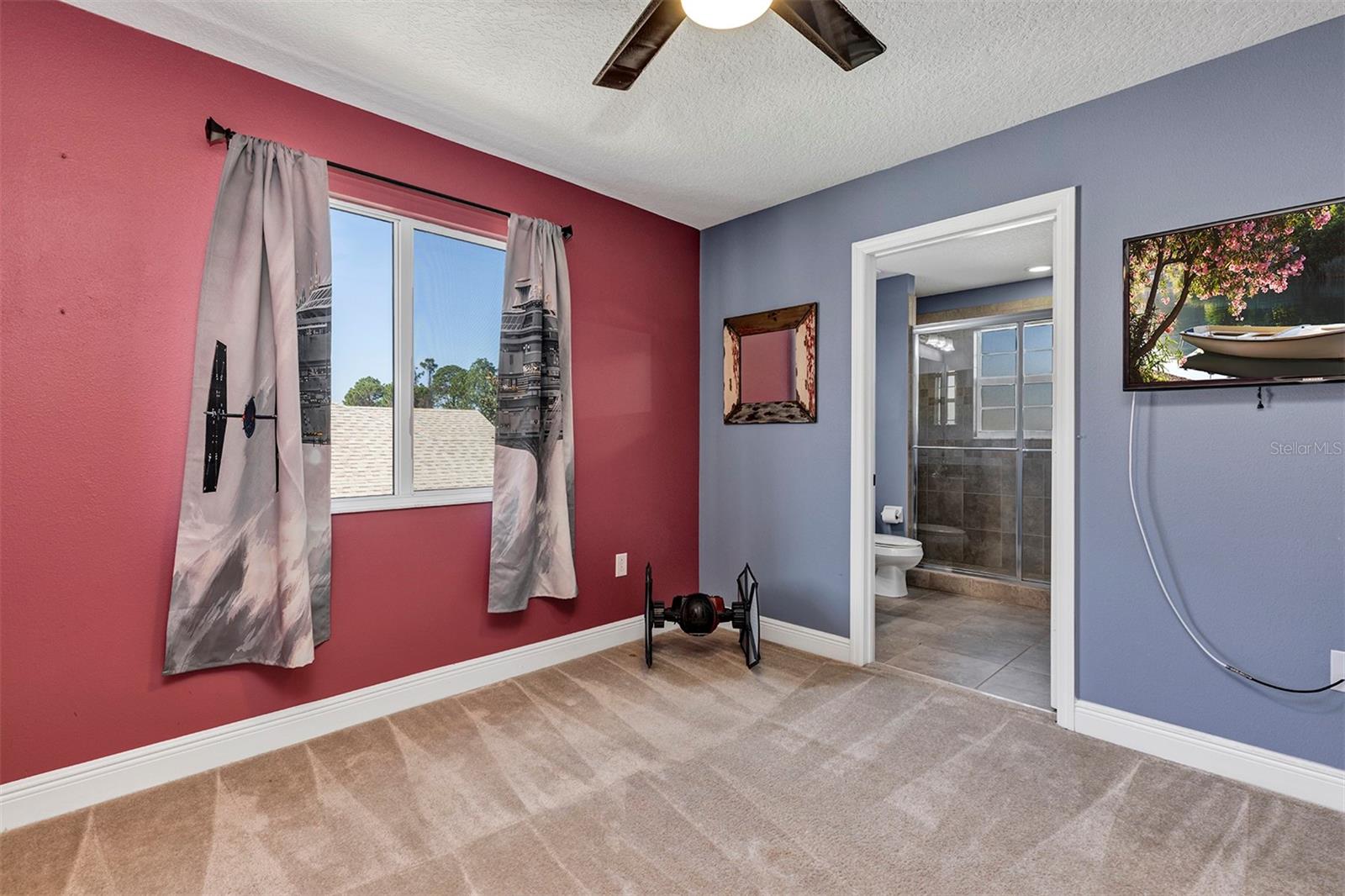 Image 33 of 54 For 16228 Mead Street