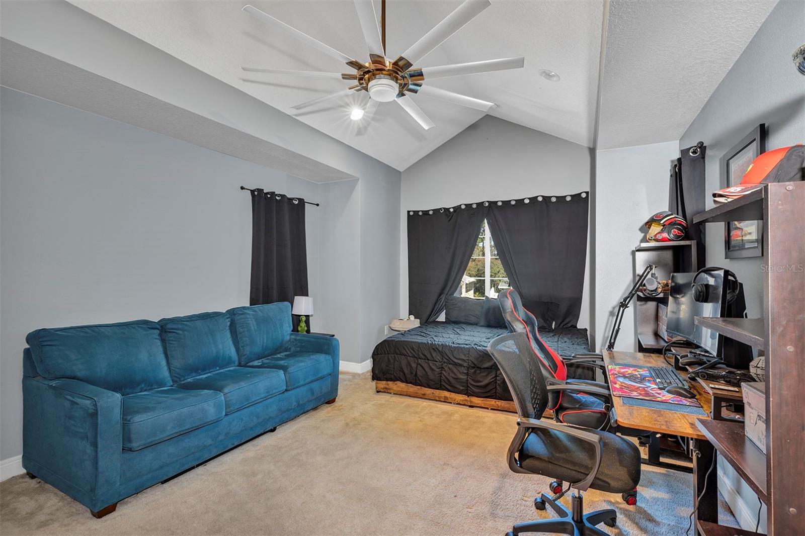 Image 39 of 54 For 16228 Mead Street