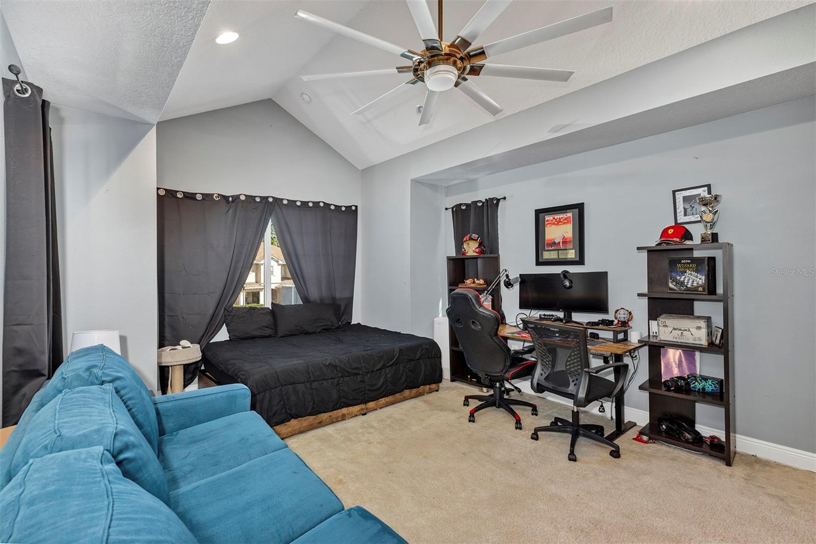 Image 40 of 54 For 16228 Mead Street