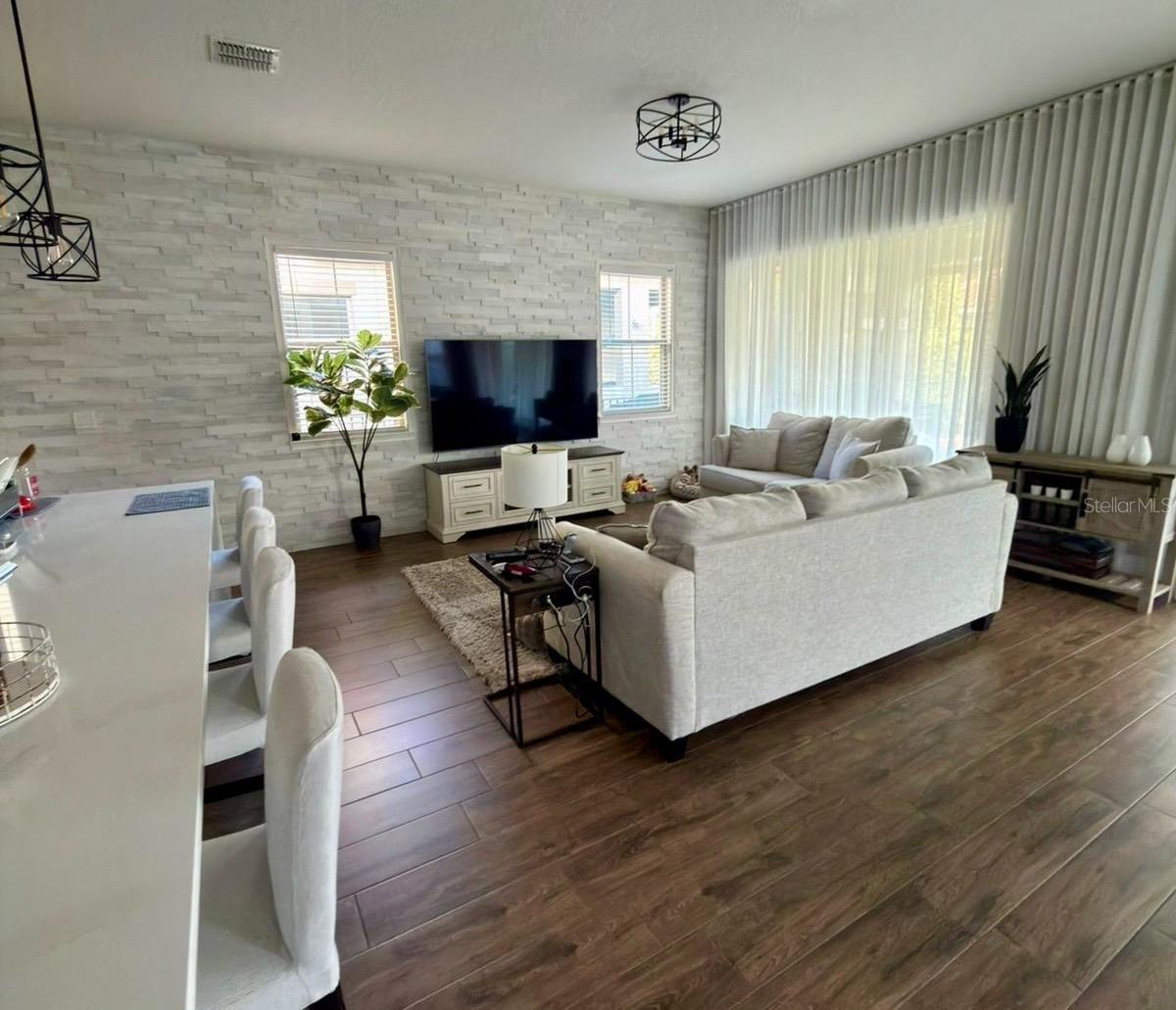 Image 13 of 32 For 10362 Macduff Drive