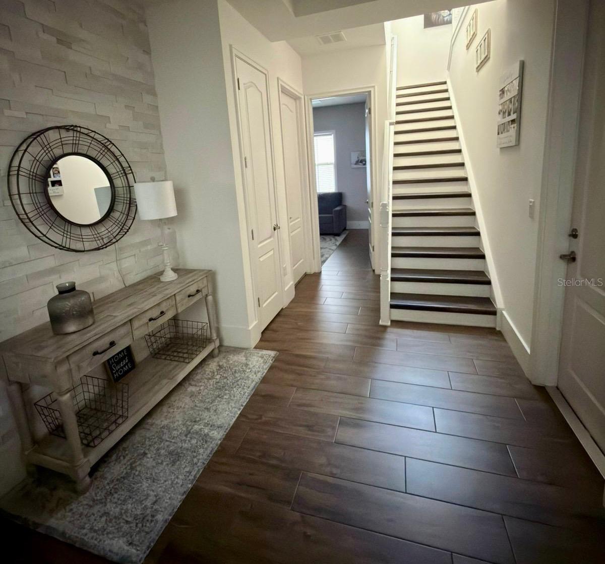 Image 5 of 32 For 10362 Macduff Drive