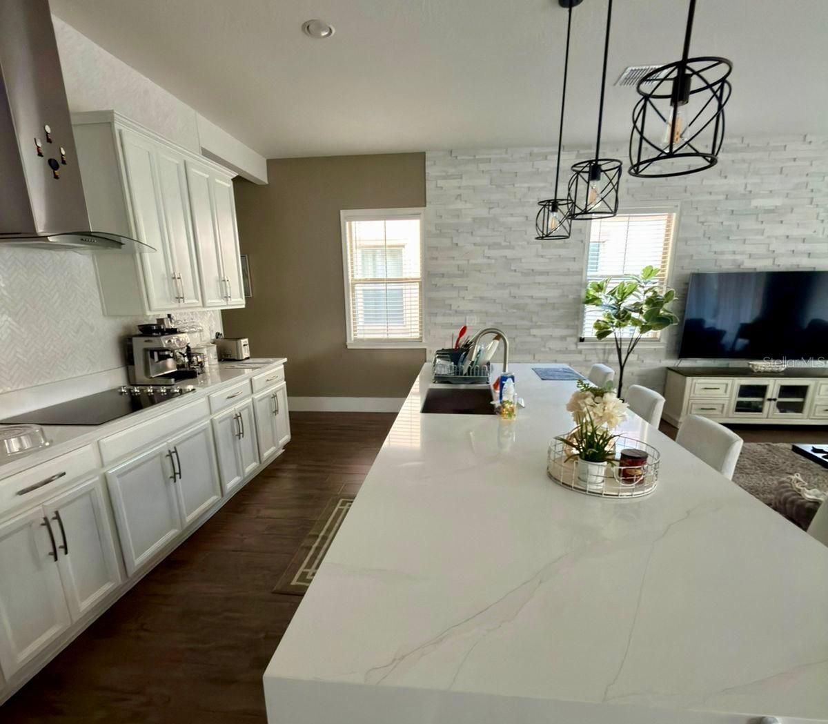 Image 7 of 32 For 10362 Macduff Drive