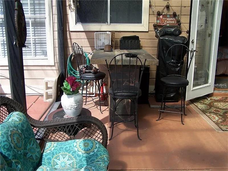 Image 10 of 11 For 2011 Plainfield Drive