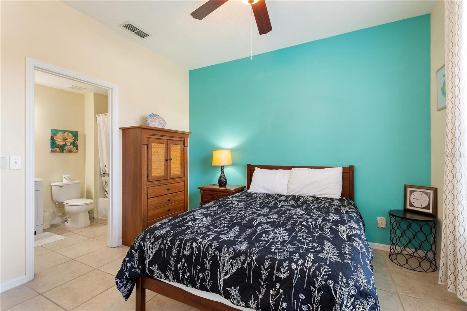 Image 14 of 41 For 816 Solana Circle