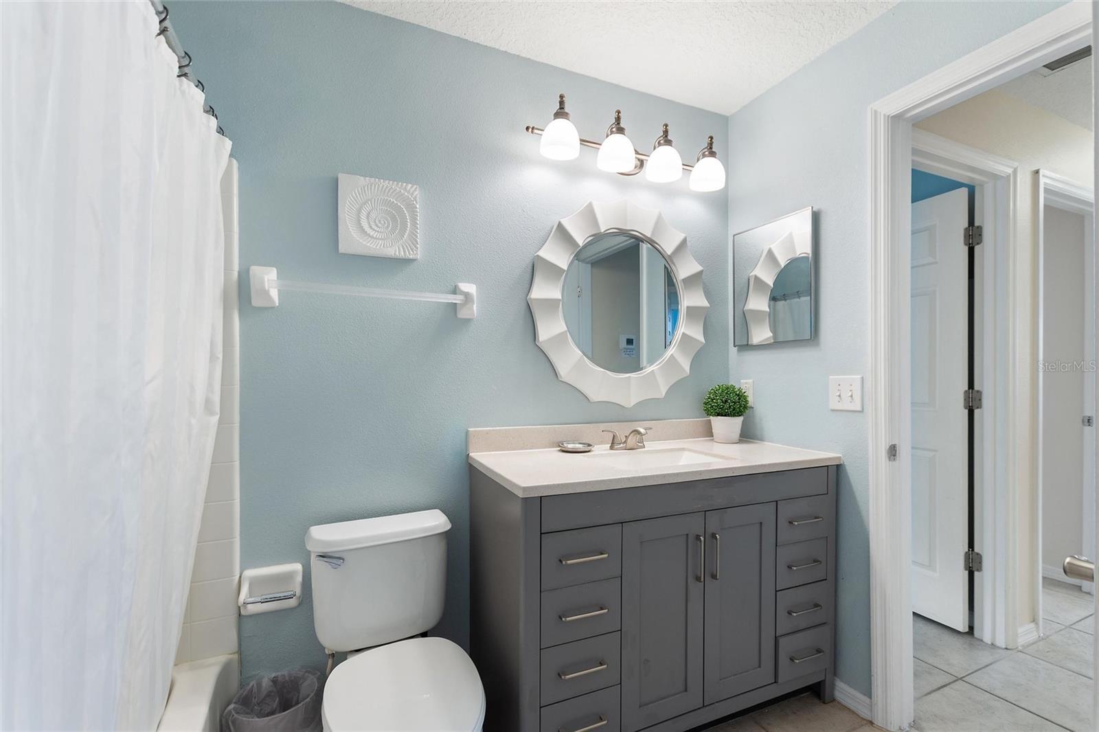 Image 19 of 41 For 816 Solana Circle