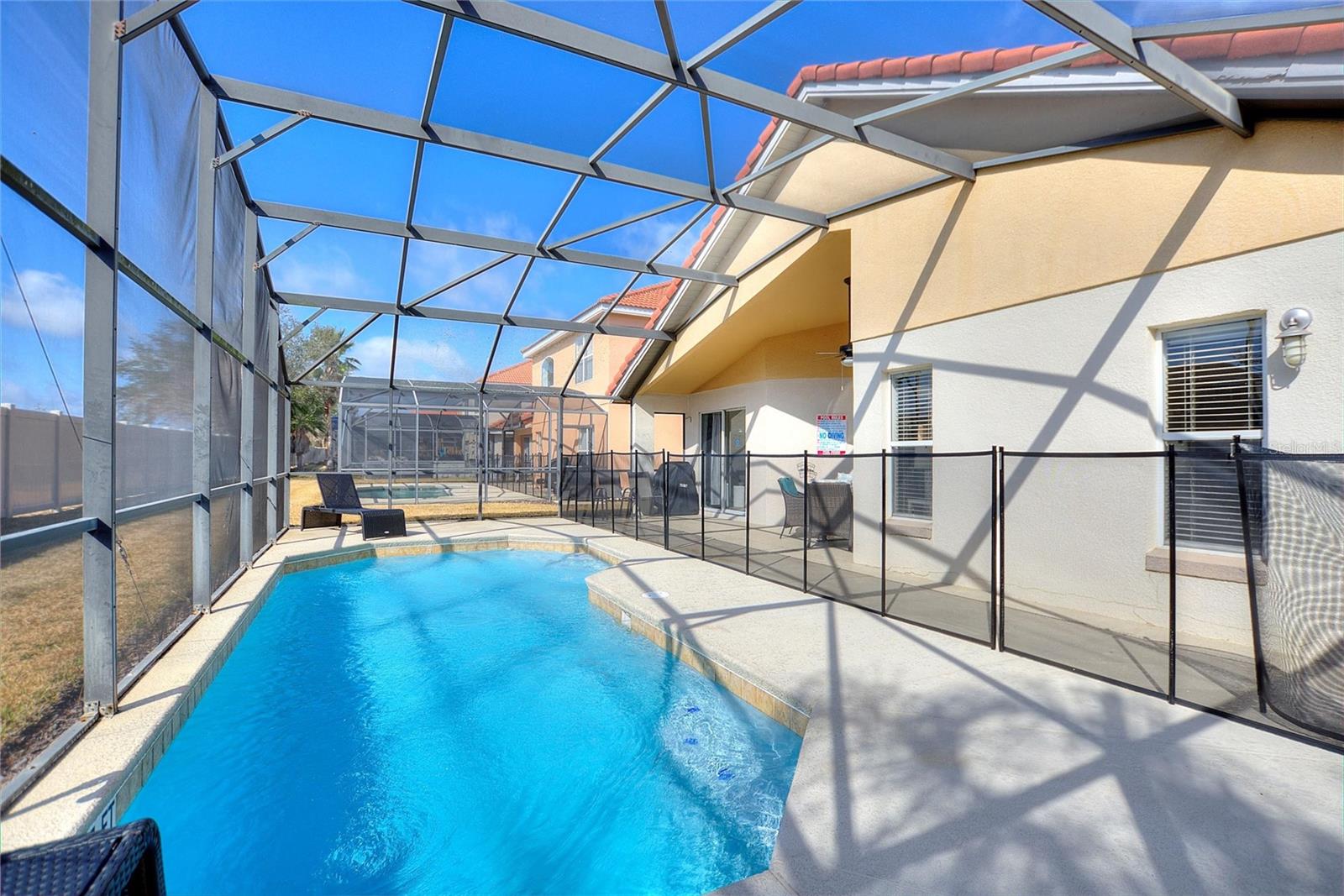 Image 32 of 41 For 816 Solana Circle