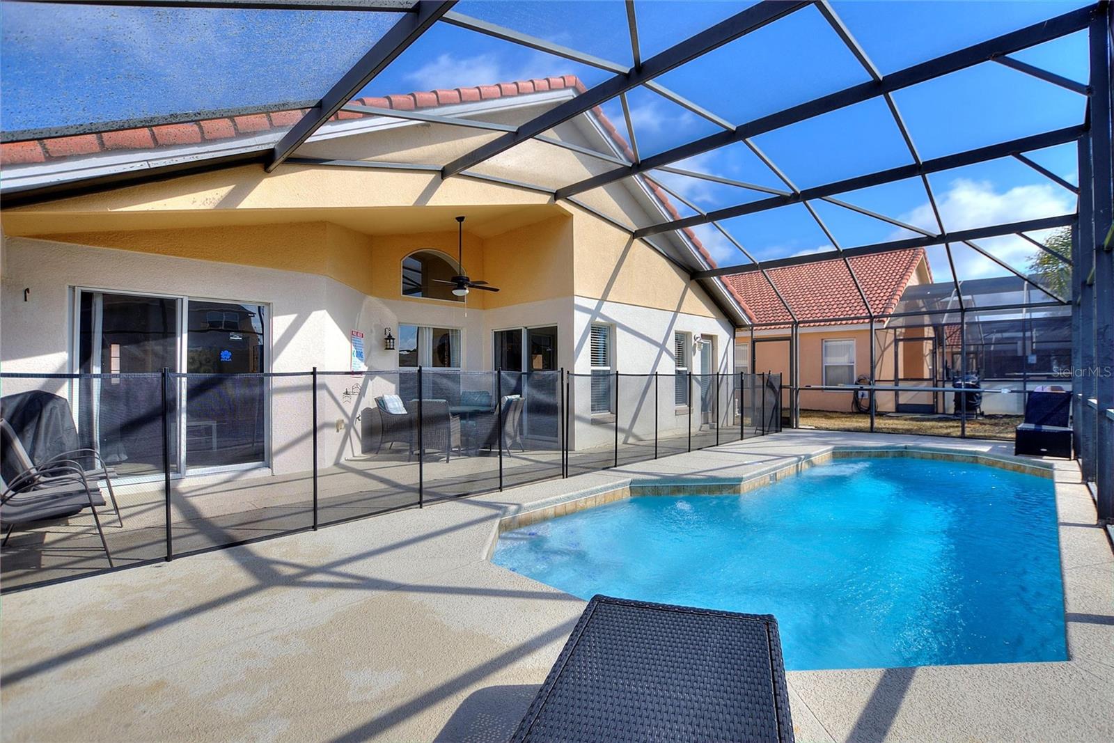 Image 33 of 41 For 816 Solana Circle