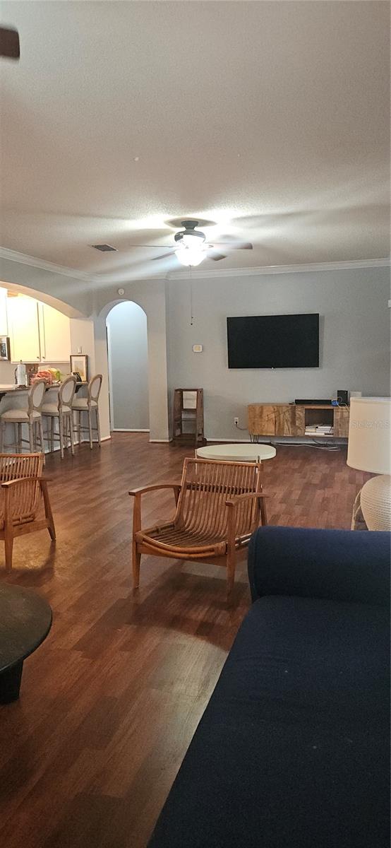 Image 5 of 44 For 1087 Shimmering Sand Drive