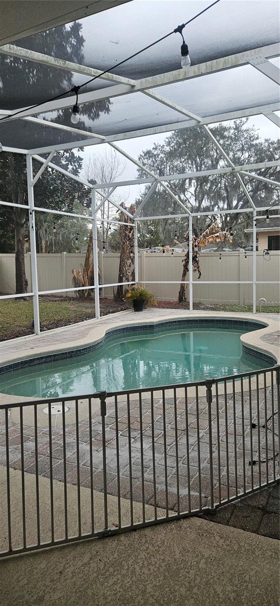 Image 6 of 44 For 1087 Shimmering Sand Drive