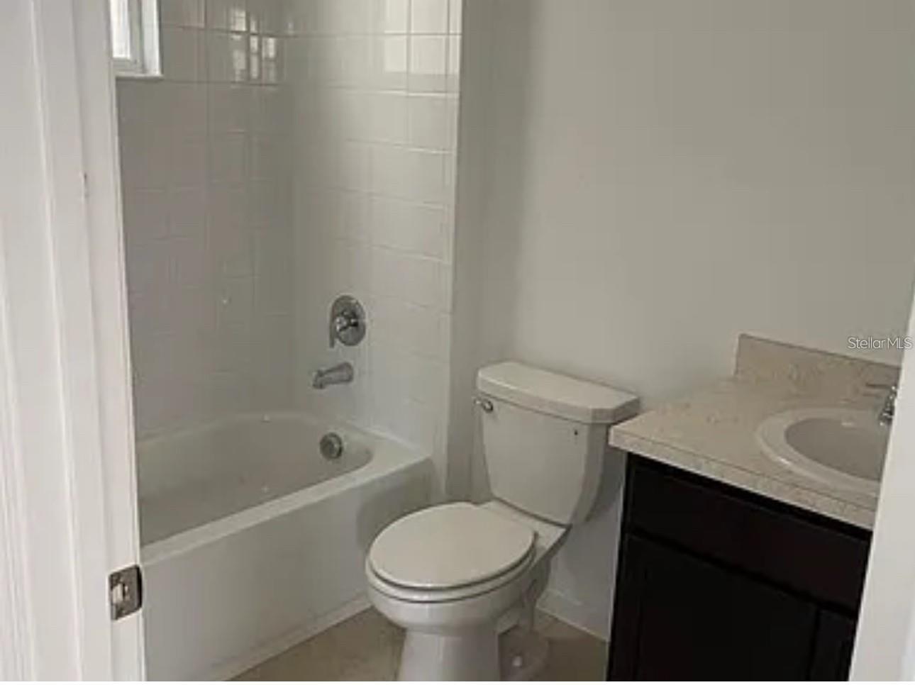 Image 9 of 20 For 234 Bella Preswick Boulevard