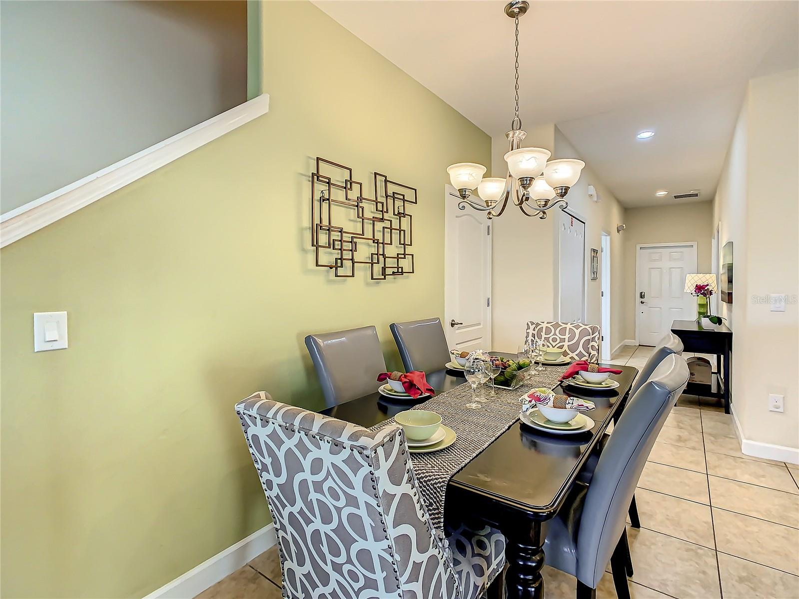 Image 5 of 35 For 3039 Beach Palm Avenue