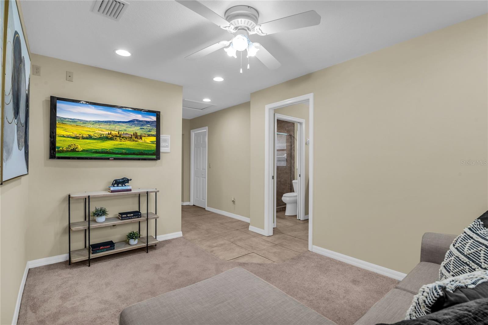 Image 24 of 32 For 1111 Audubon Way