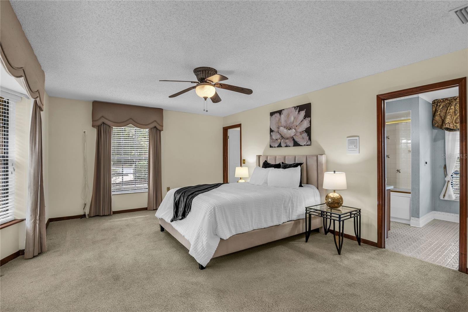 Image 5 of 32 For 1111 Audubon Way