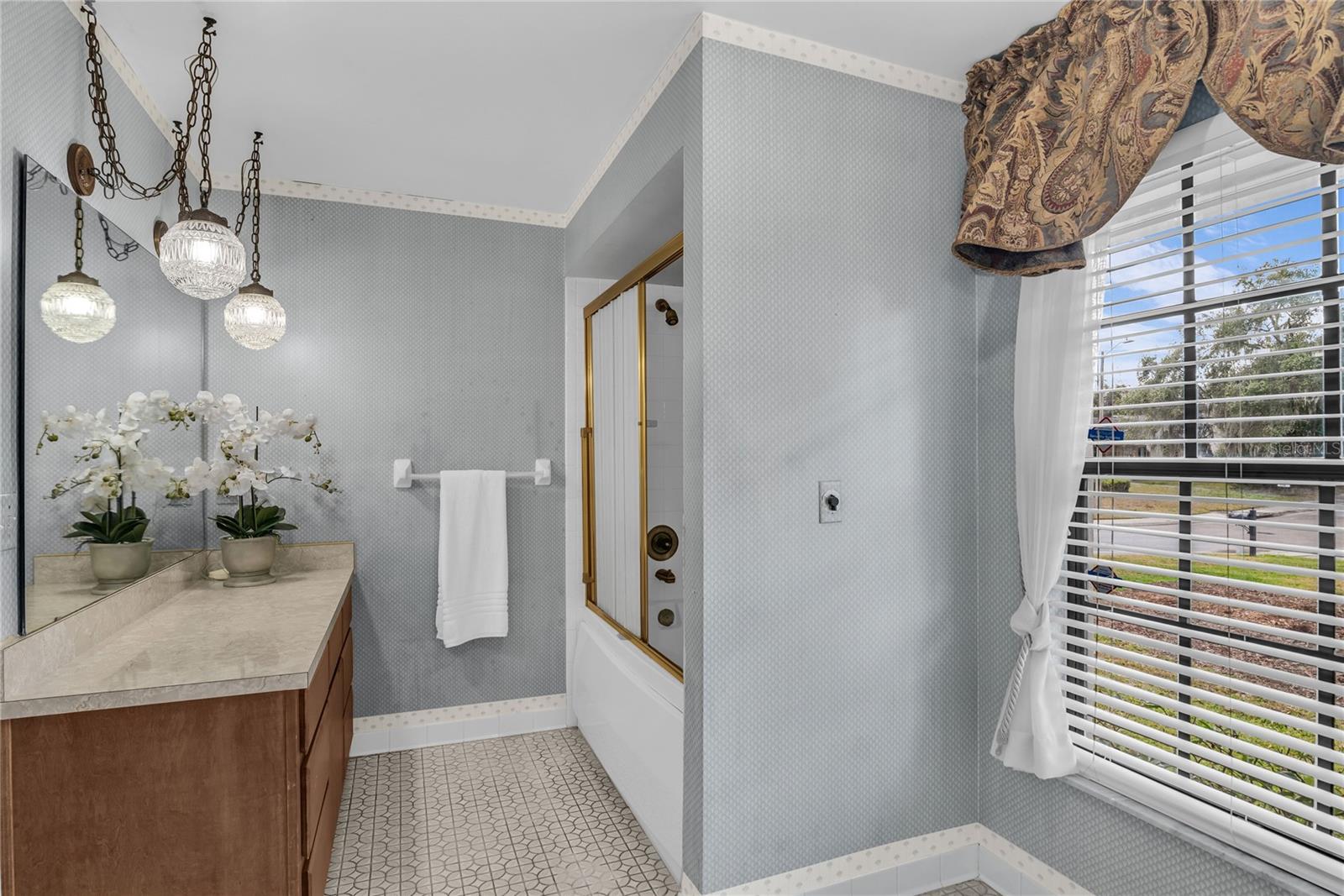 Image 6 of 32 For 1111 Audubon Way