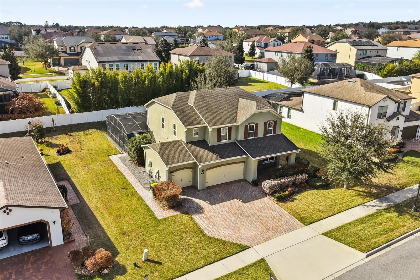 Image 4 of 53 For 4262 Caplock Street