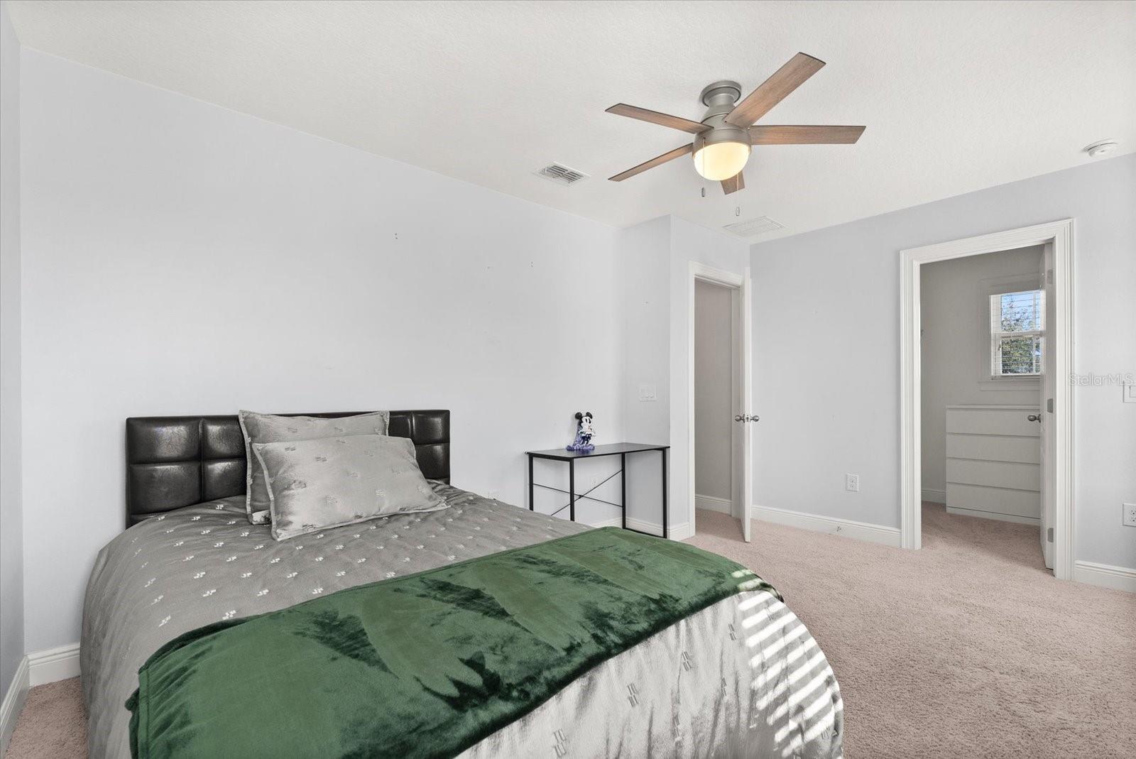 Image 41 of 53 For 4262 Caplock Street