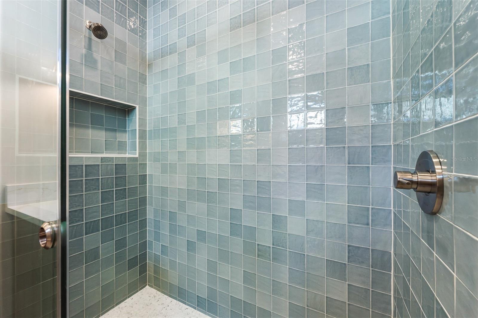 Image 46 of 69 For 22 Steele Street