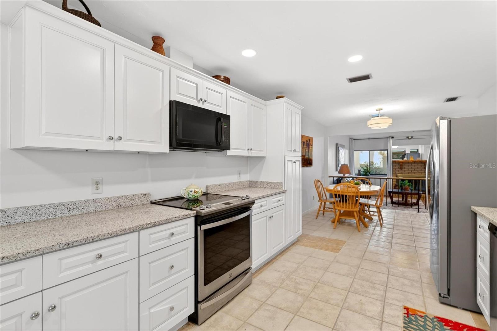 Image 11 of 71 For 3804 17th Street