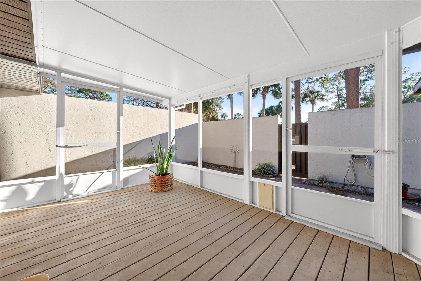 Image 25 of 71 For 3804 17th Street