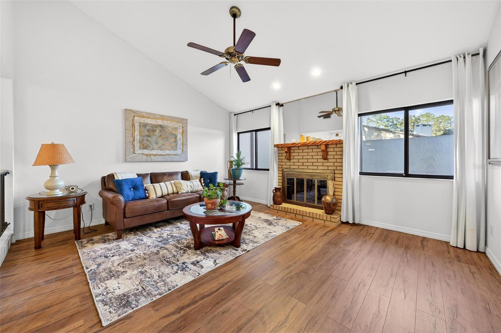 Image 3 of 71 For 3804 17th Street