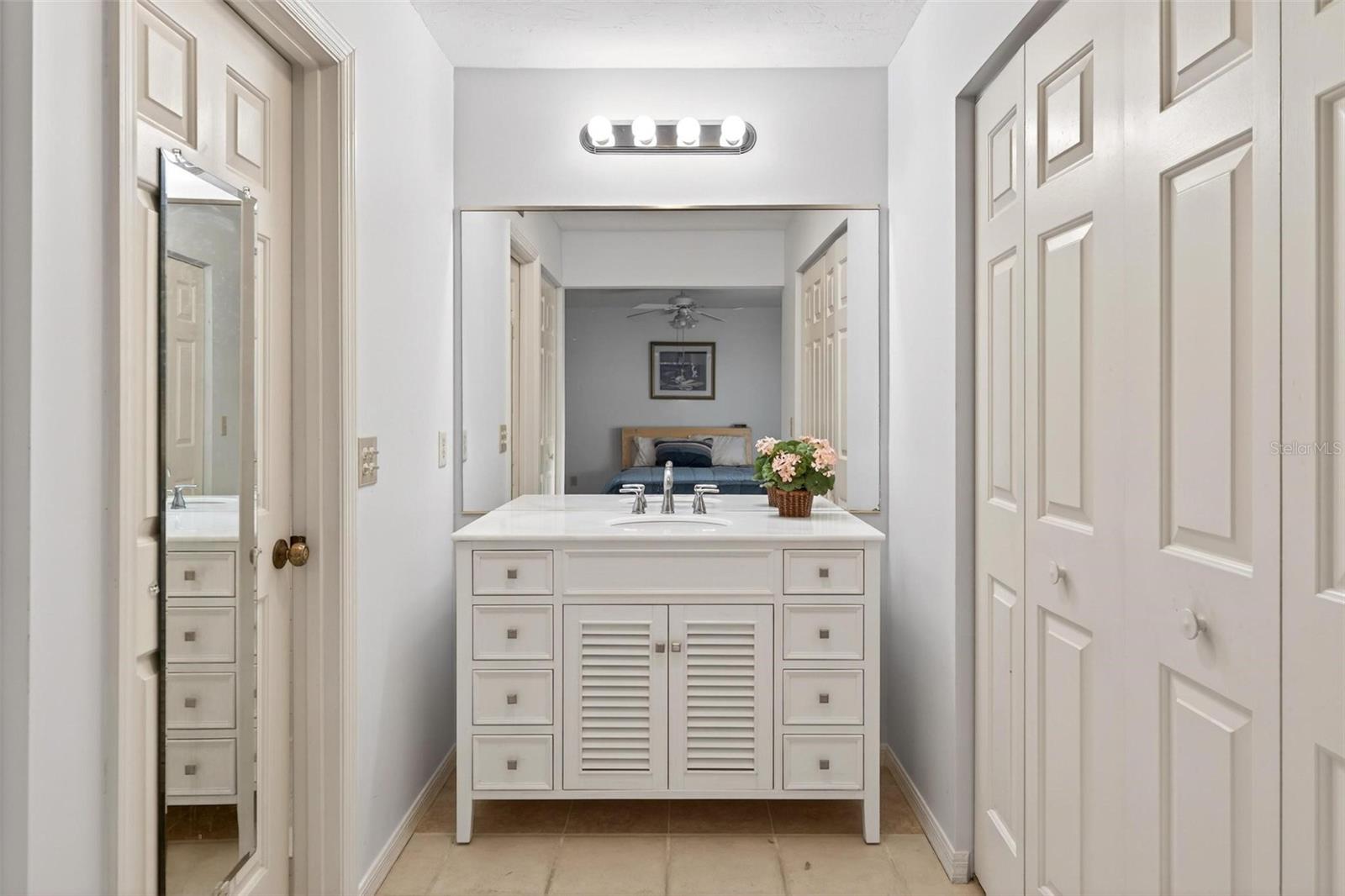 Image 34 of 71 For 3804 17th Street