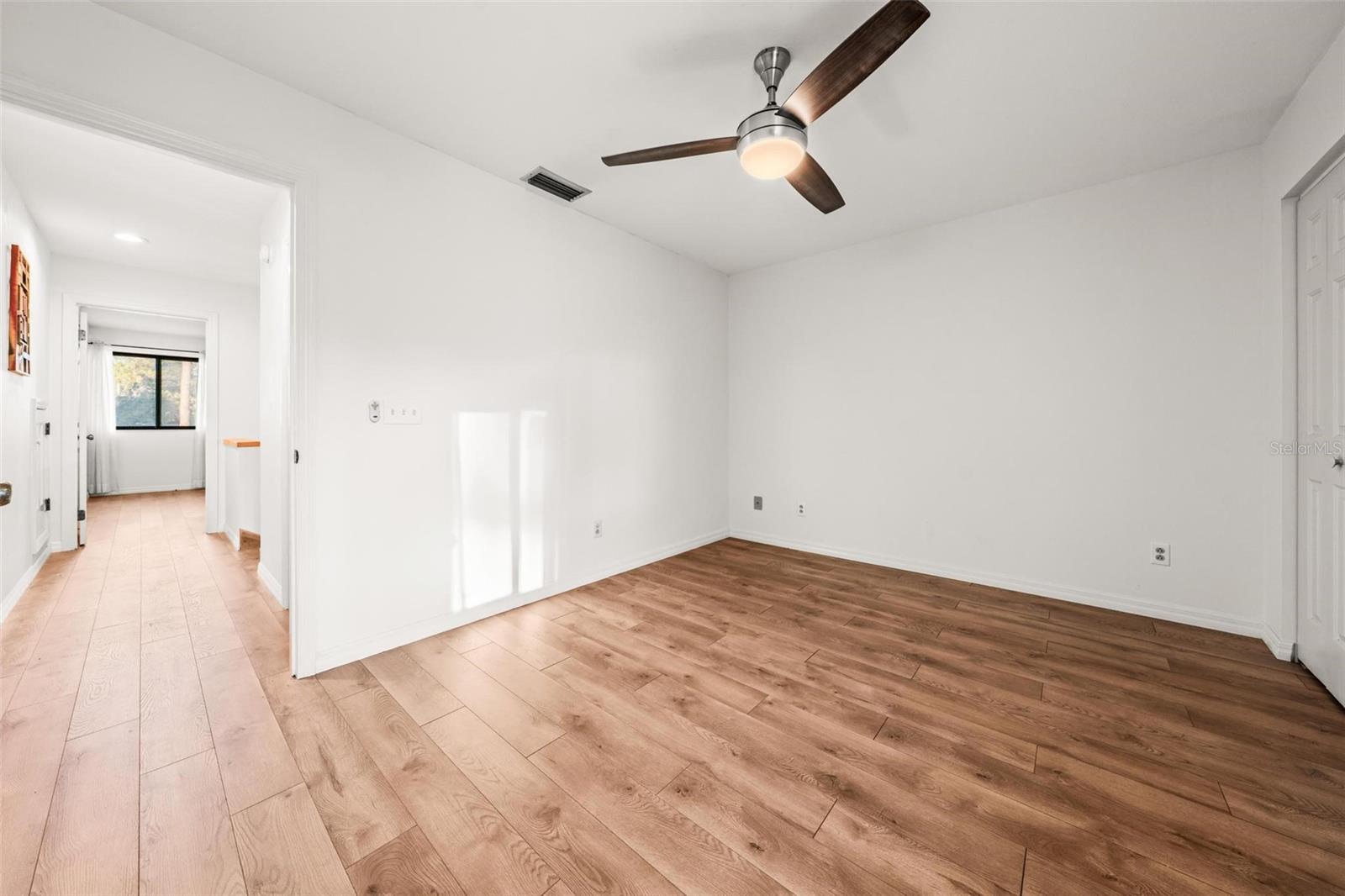 Image 45 of 71 For 3804 17th Street