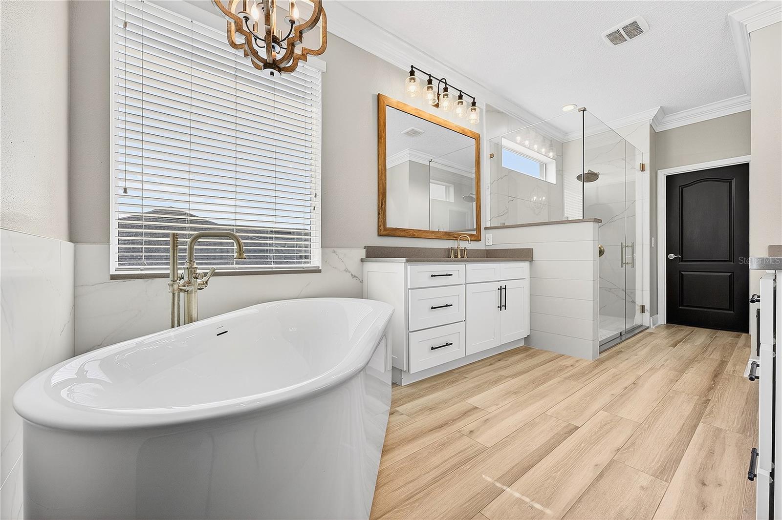 Image 23 of 50 For 2481 Misty Cove Circle