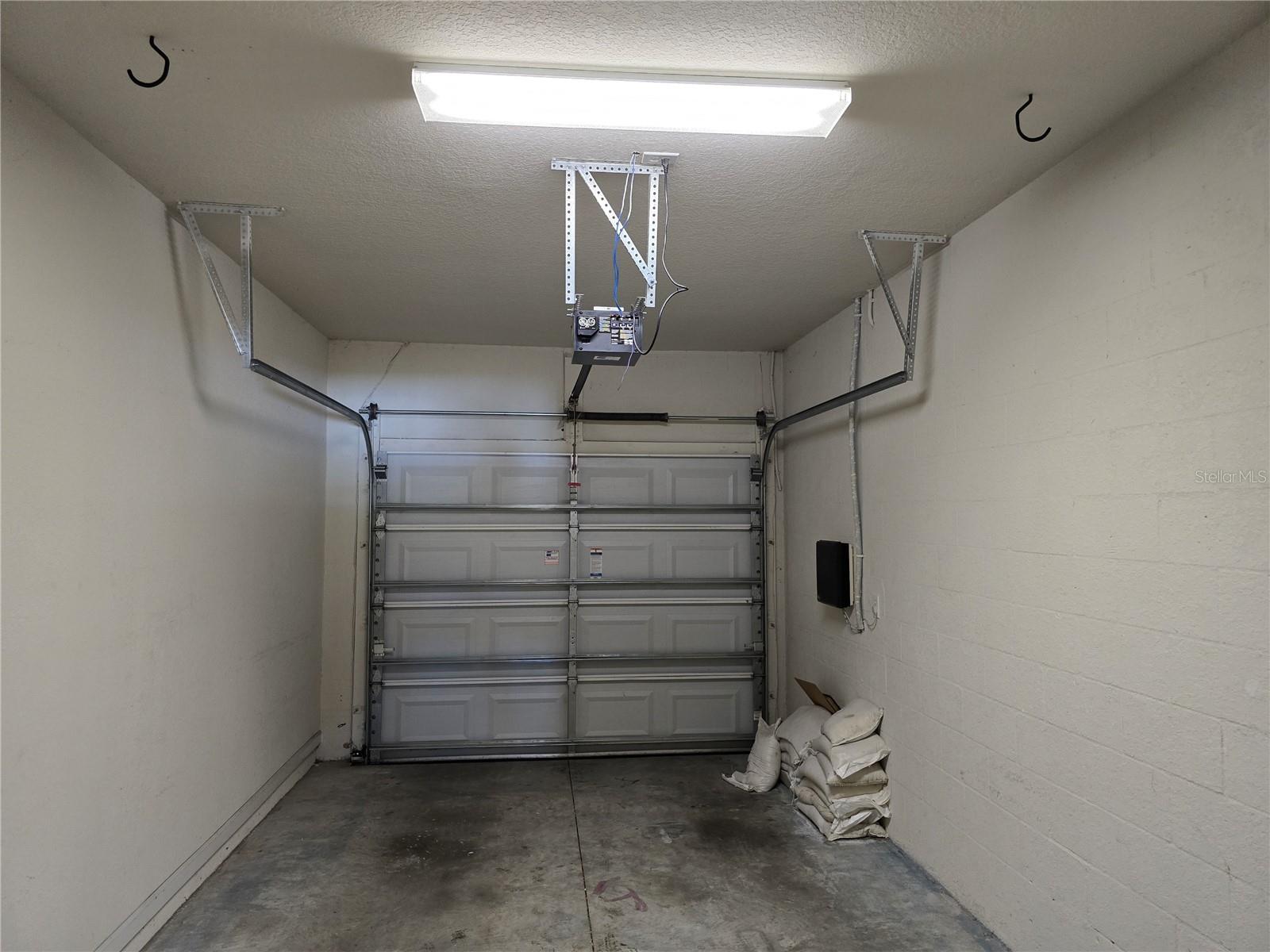 Image 30 of 51 For 10114 Westpark Preserve Boulevard