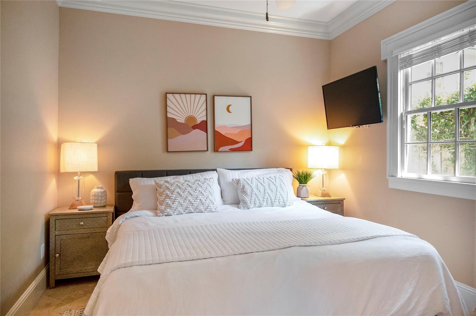 Image 76 of 79 For 705 Delaney Avenue