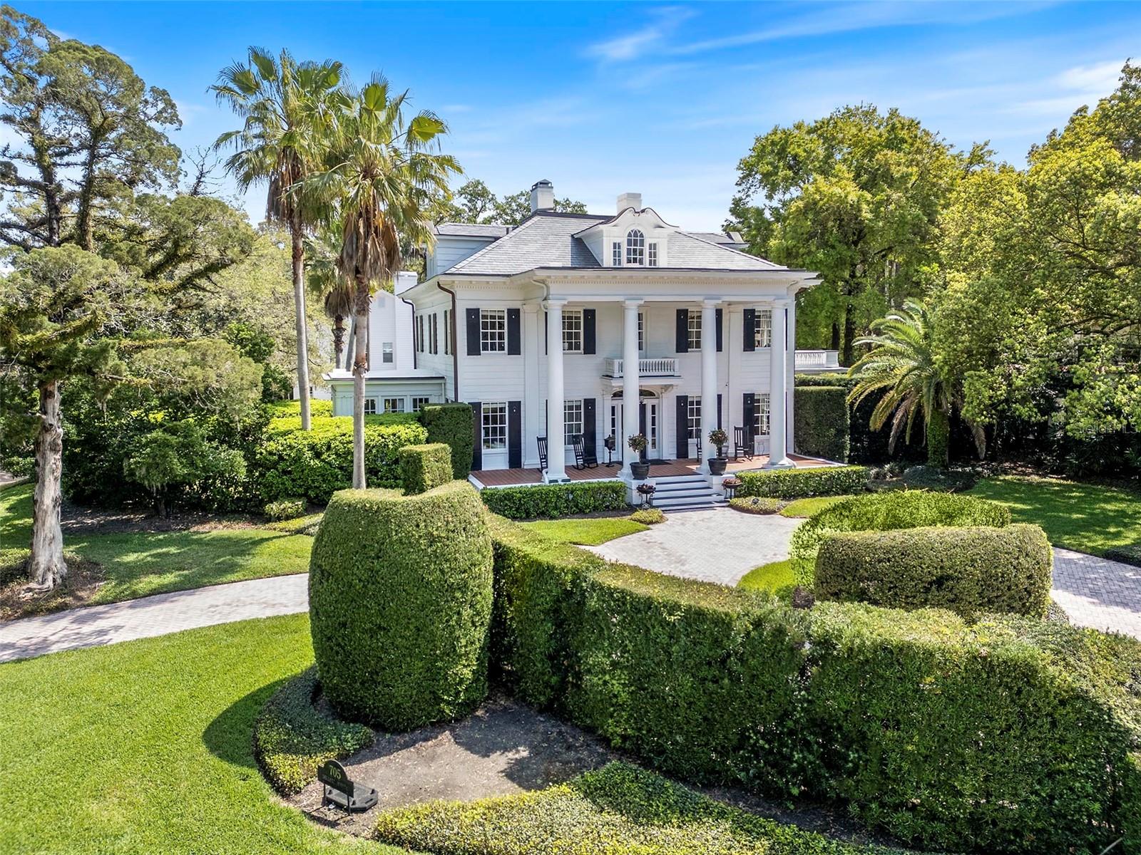 Image 9 of 79 For 705 Delaney Avenue