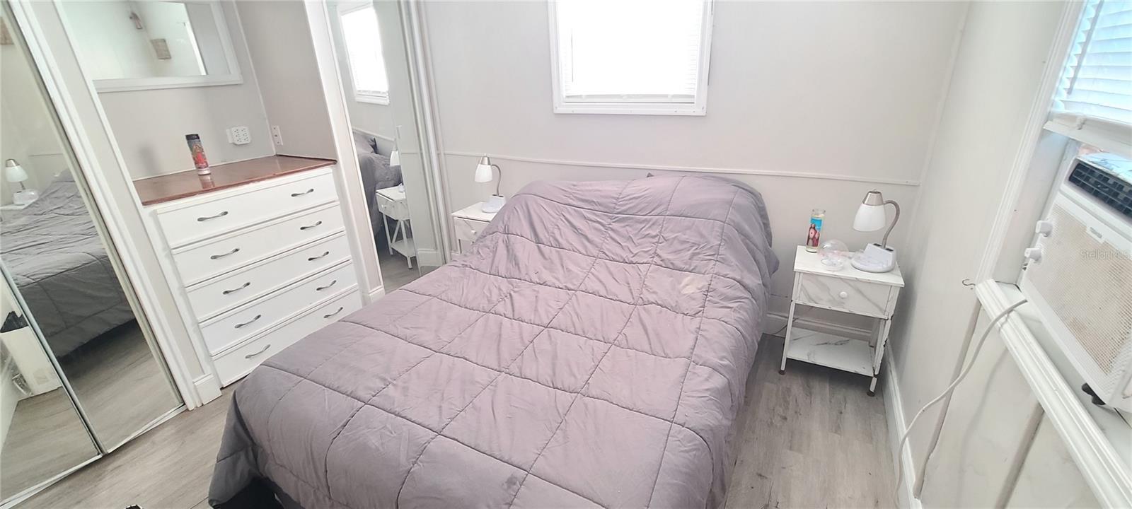 Image 16 of 45 For 5240 Pineland Avenue