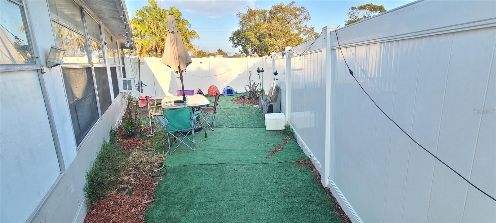 Image 25 of 45 For 5240 Pineland Avenue