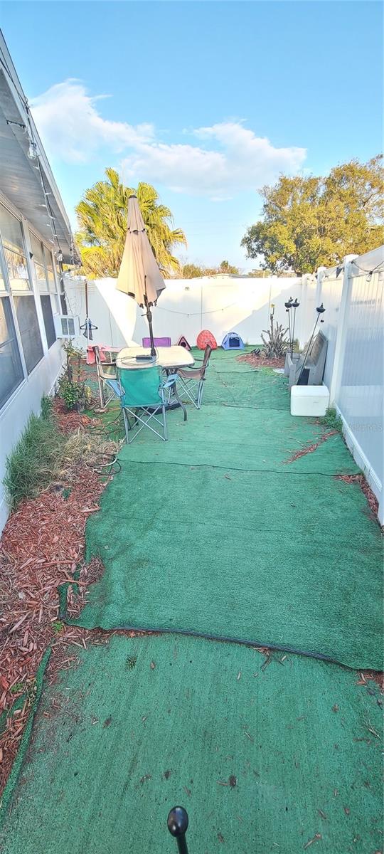 Image 26 of 45 For 5240 Pineland Avenue