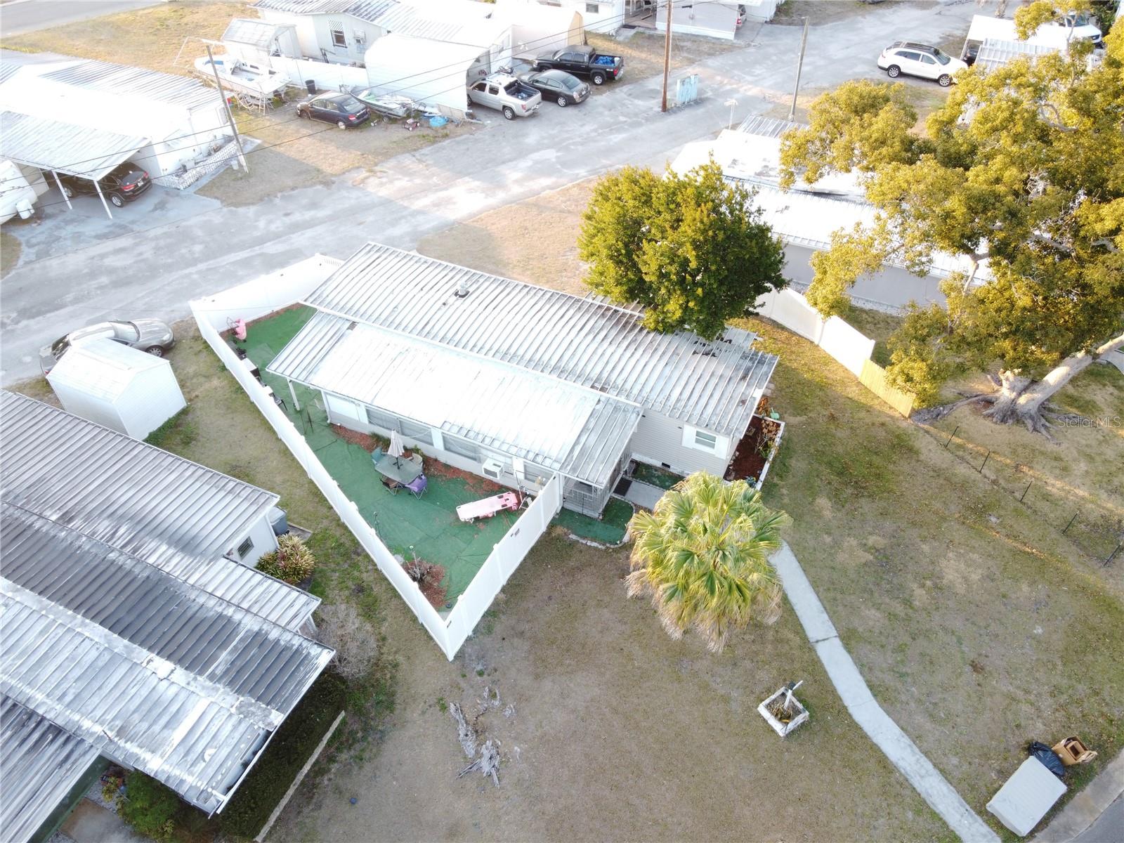 Image 42 of 45 For 5240 Pineland Avenue