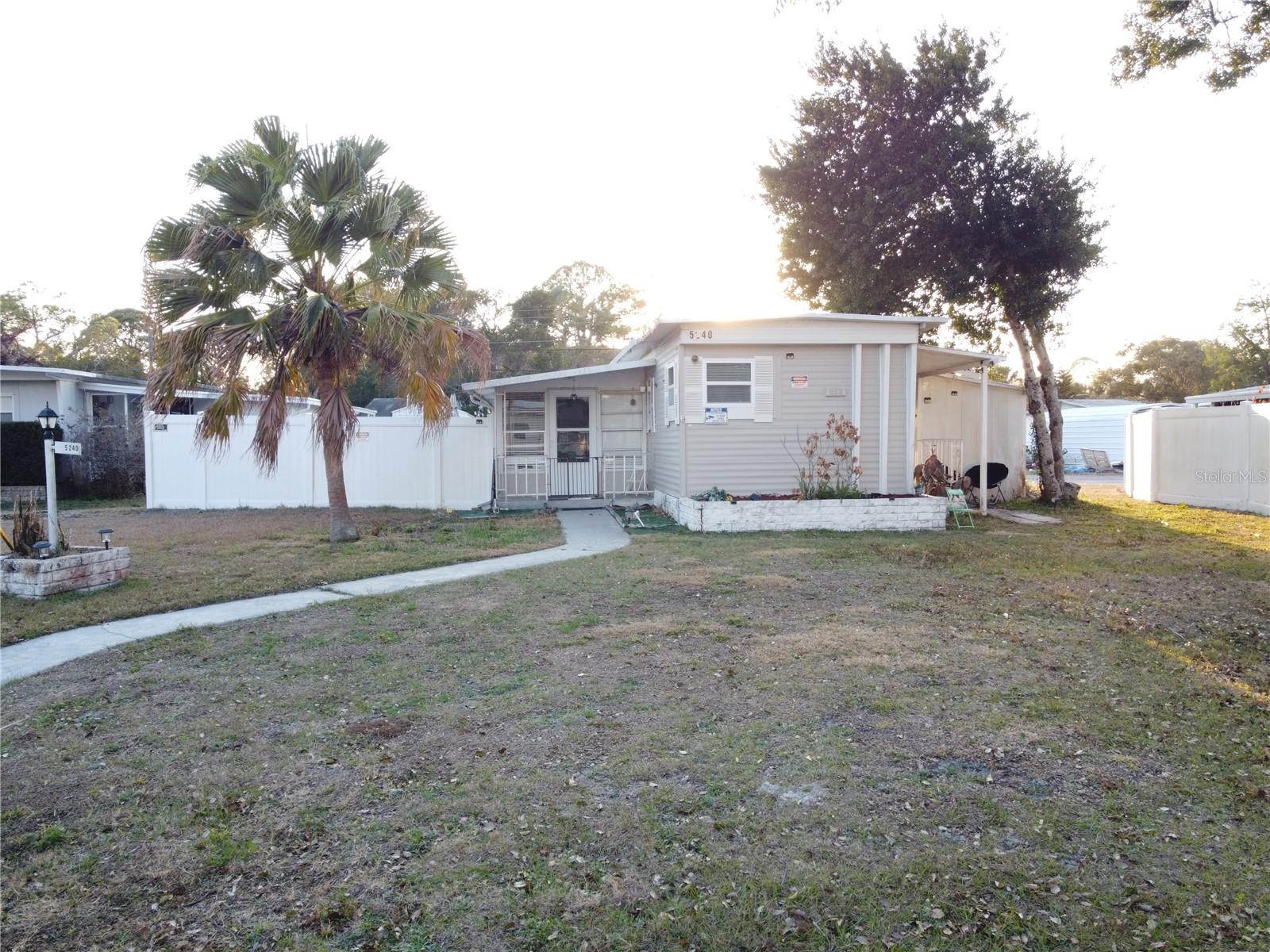 Image 43 of 45 For 5240 Pineland Avenue