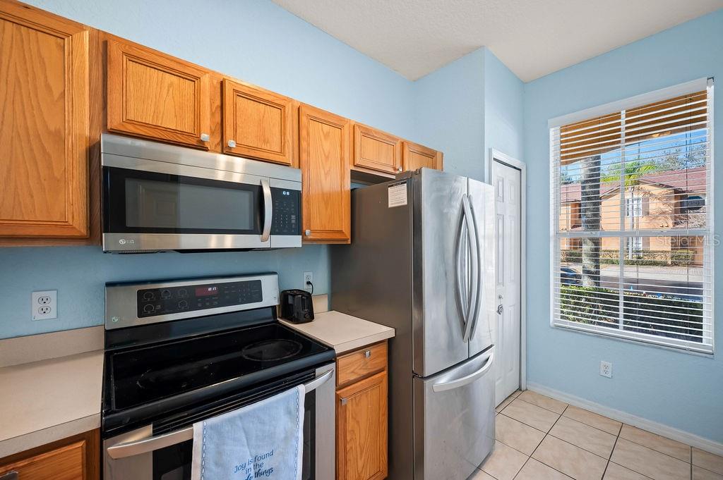 Image 10 of 29 For 300 Miramar Avenue