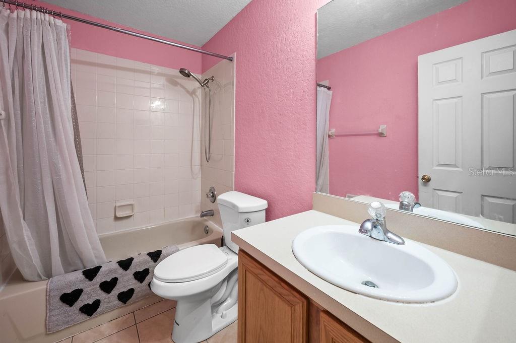 Image 26 of 29 For 300 Miramar Avenue