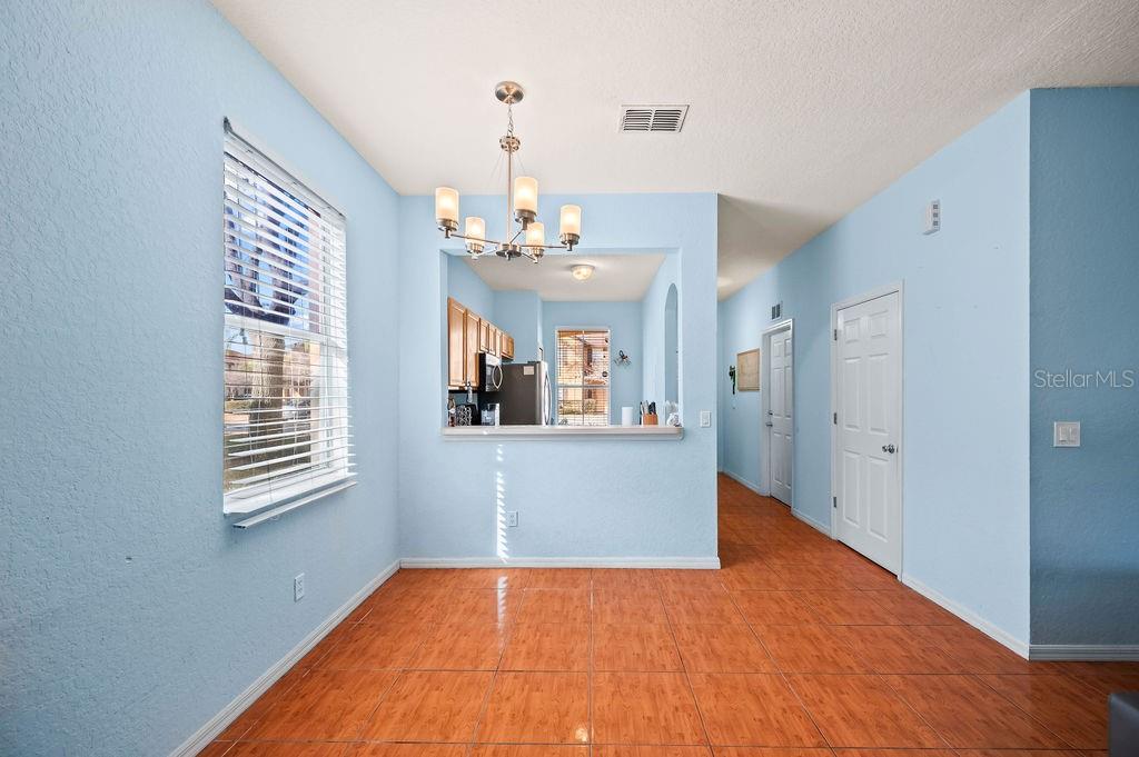 Image 6 of 29 For 300 Miramar Avenue