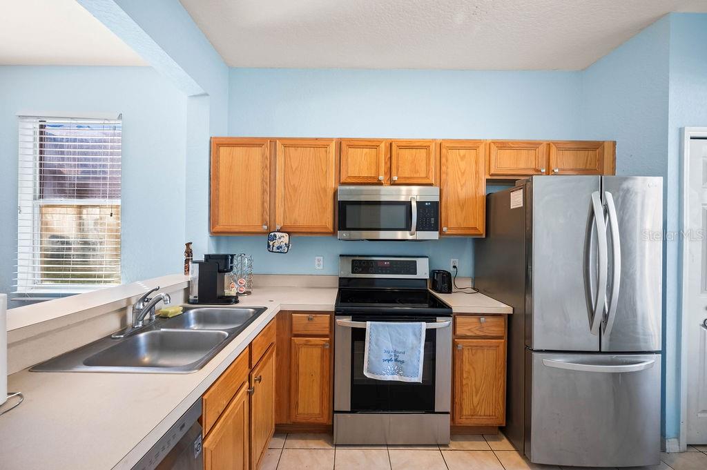 Image 9 of 29 For 300 Miramar Avenue