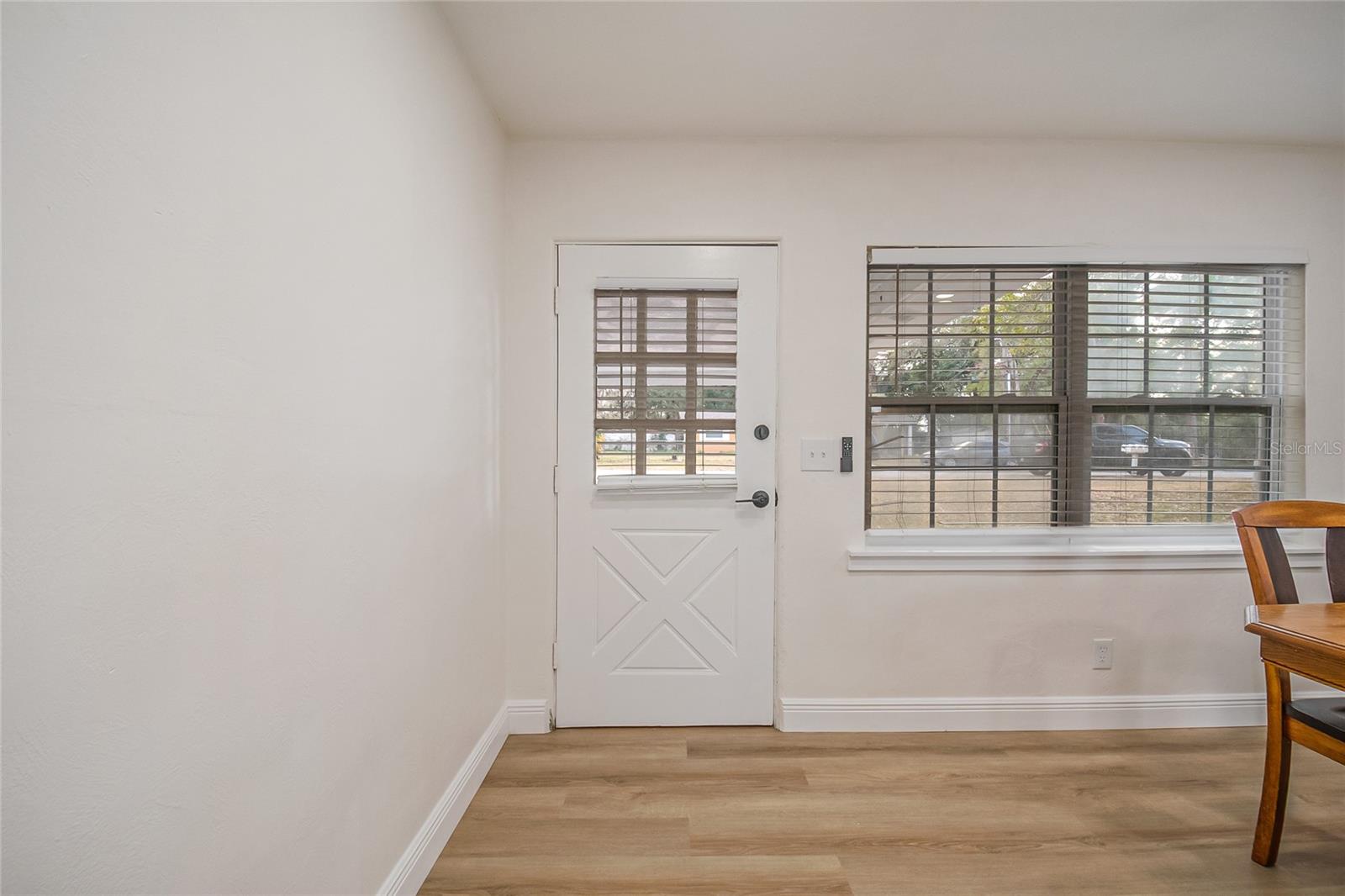 Image 10 of 46 For 813 Richbee Drive