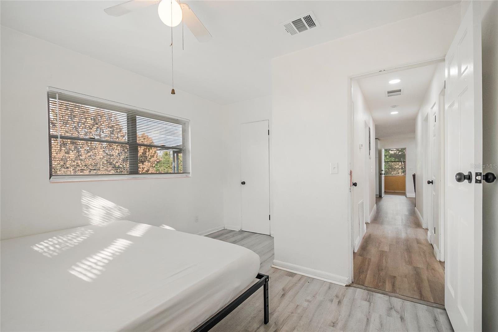 Image 19 of 46 For 813 Richbee Drive