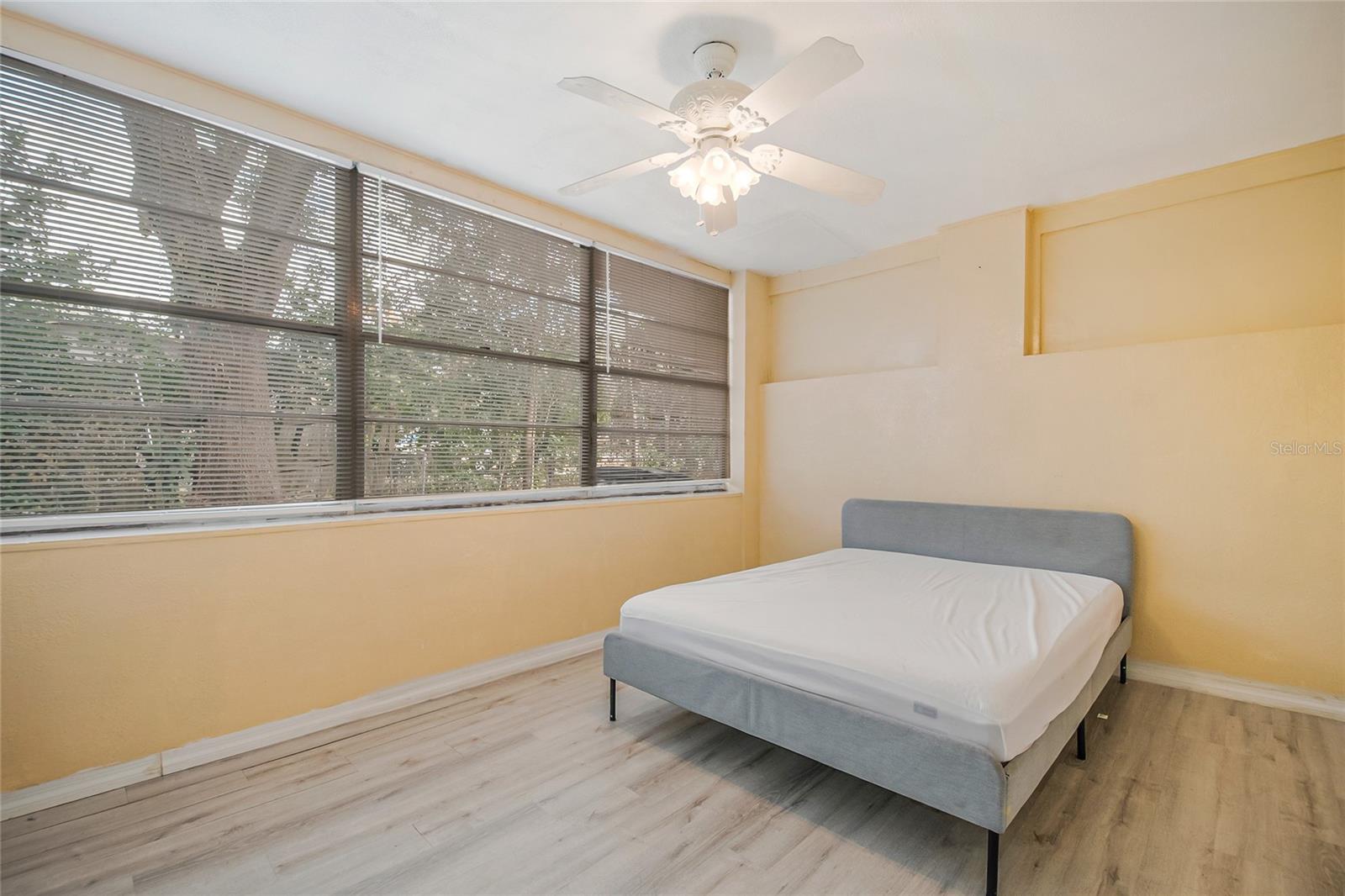 Image 21 of 46 For 813 Richbee Drive