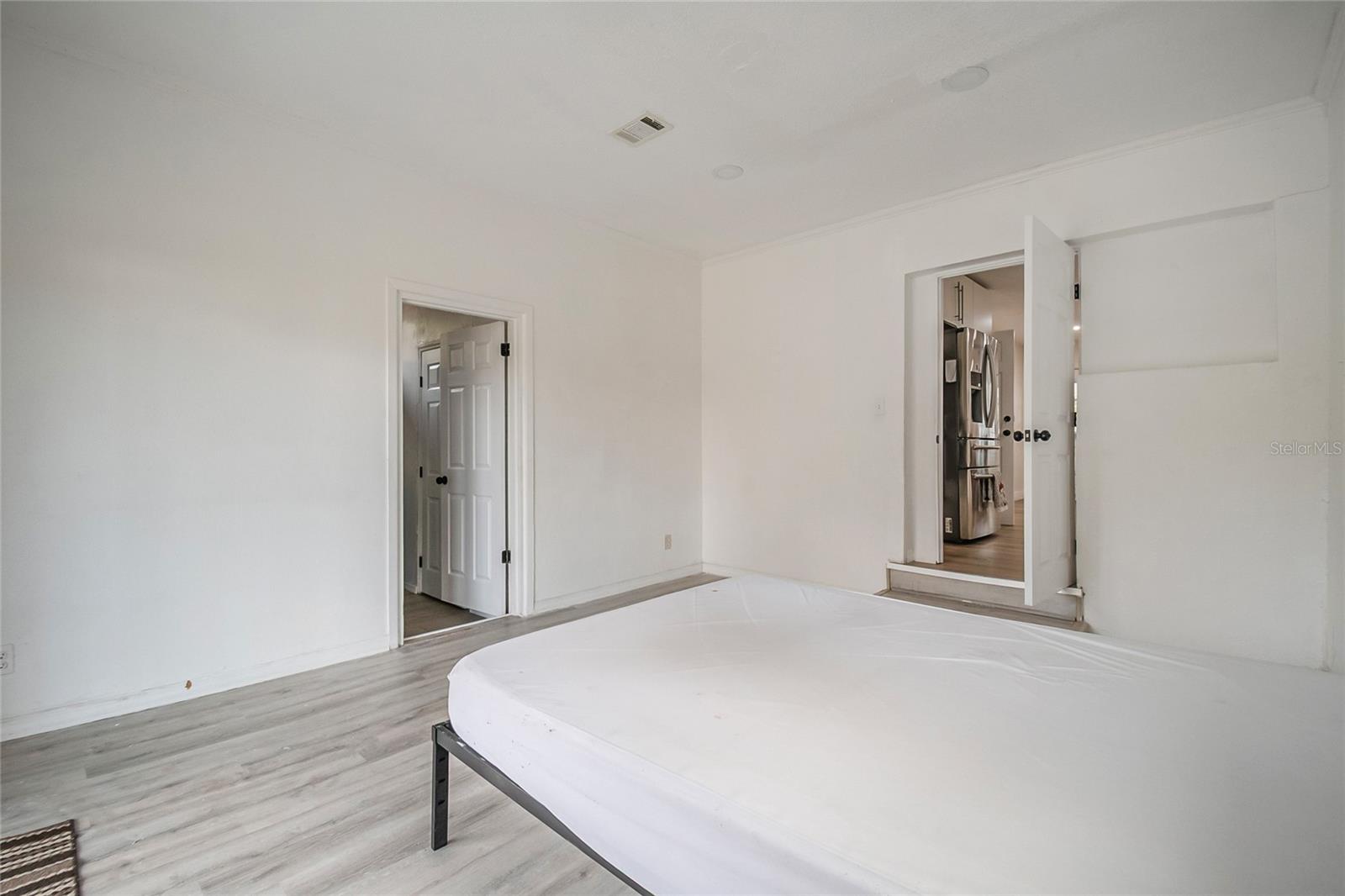 Image 25 of 46 For 813 Richbee Drive