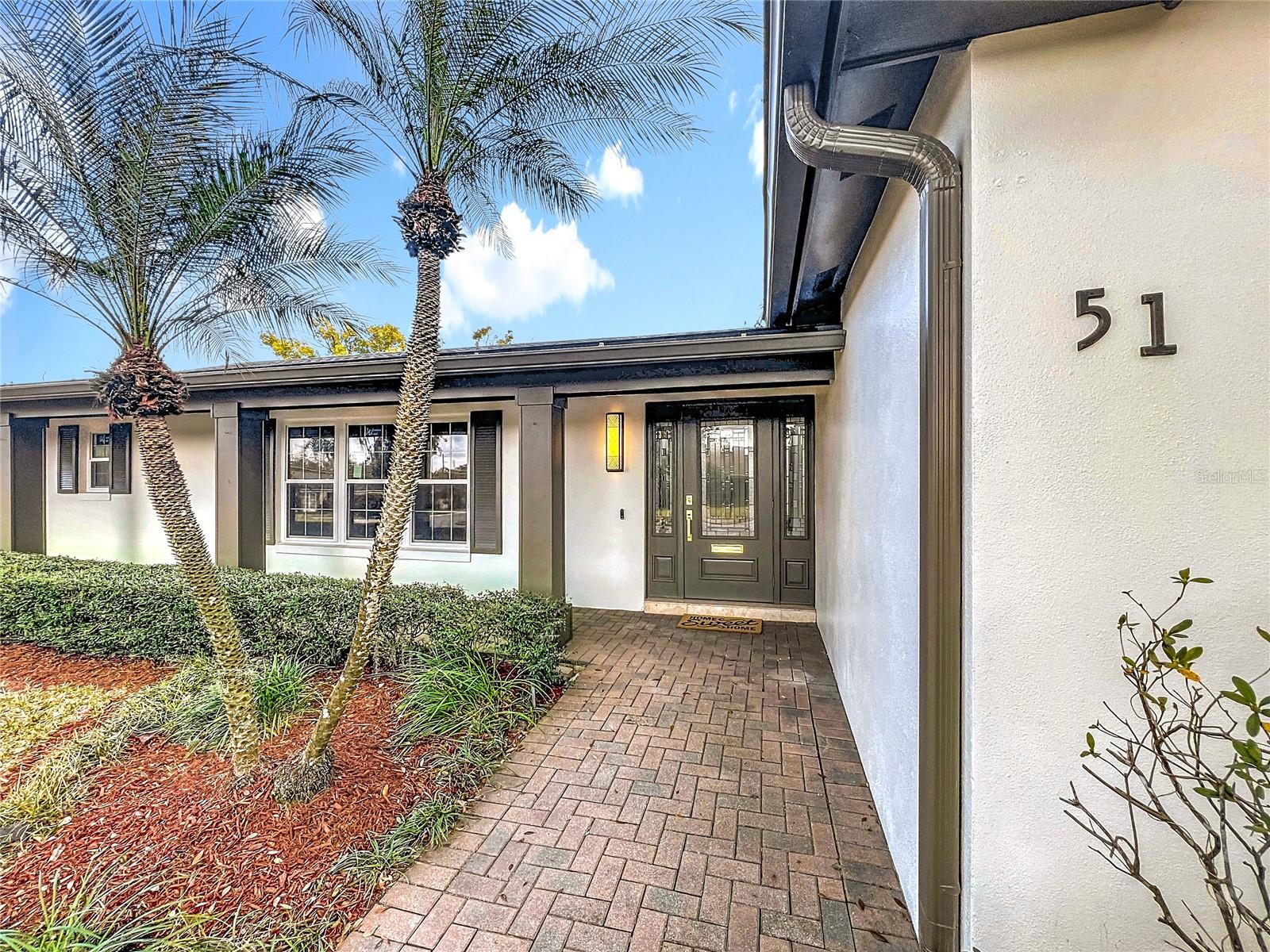 Image 13 of 100 For 51 Oakleigh Lane