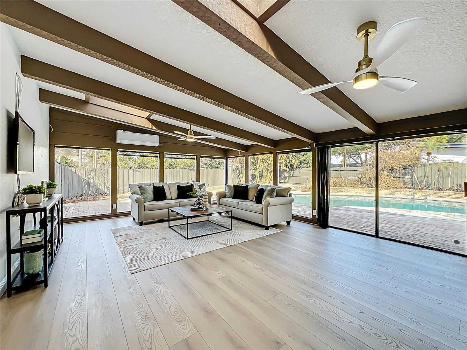 Image 57 of 100 For 51 Oakleigh Lane