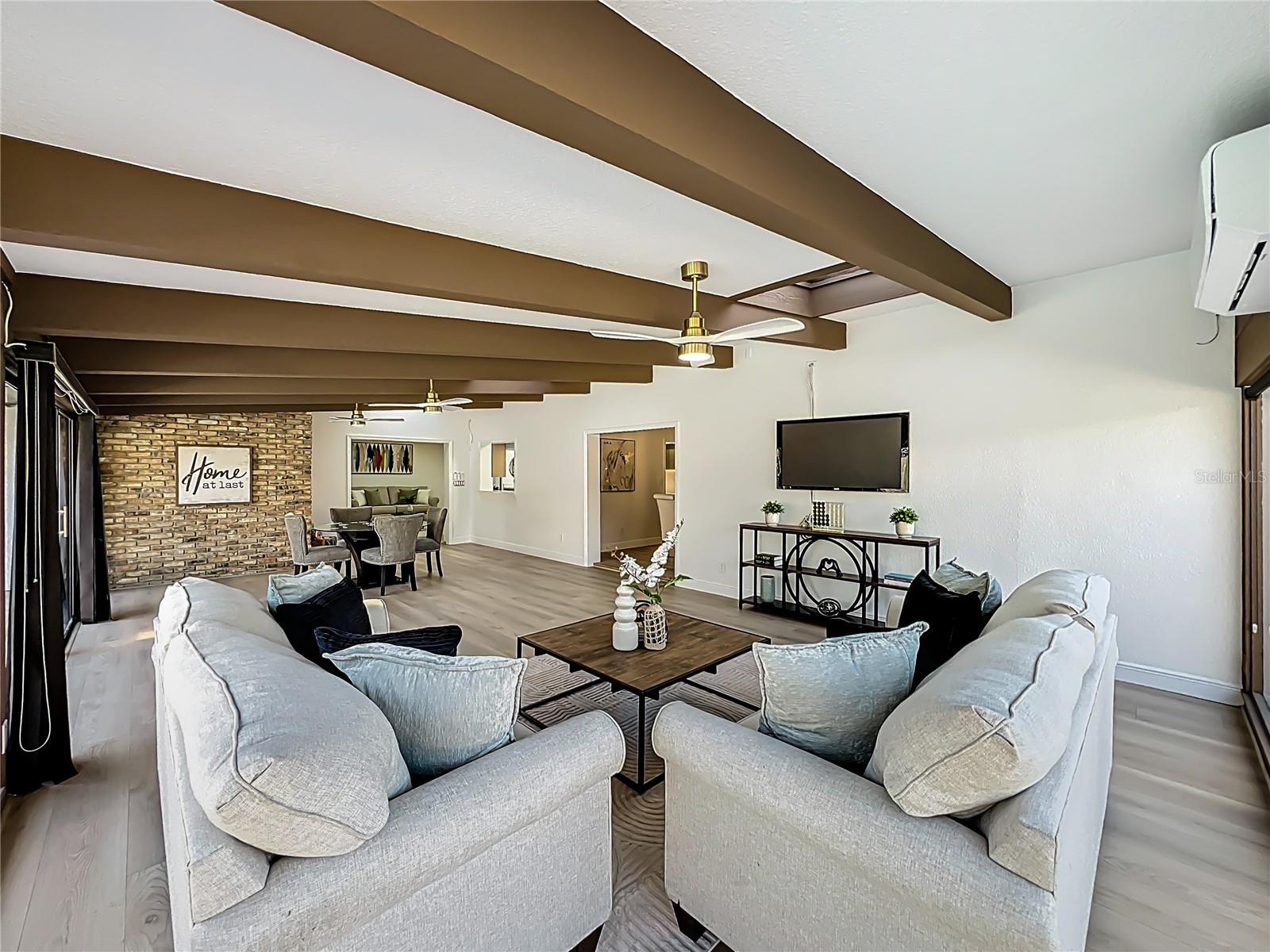 Image 60 of 100 For 51 Oakleigh Lane