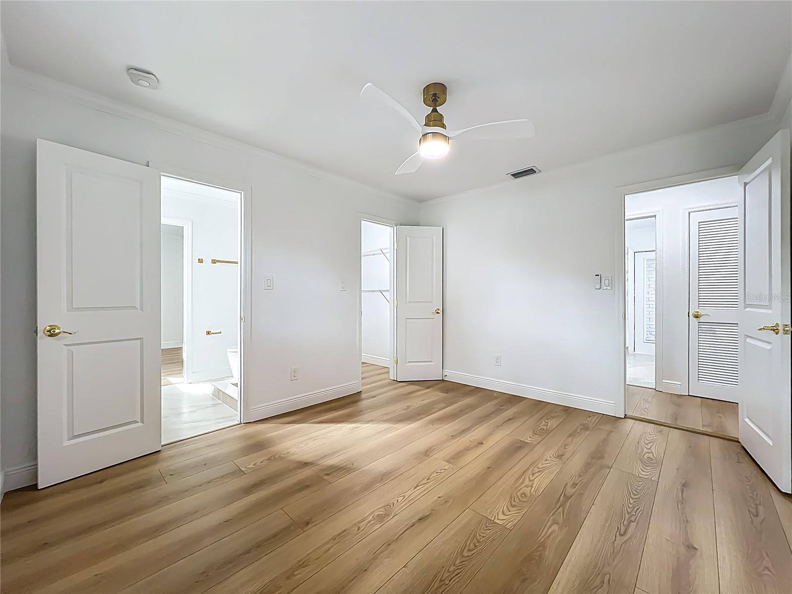 Image 77 of 100 For 51 Oakleigh Lane