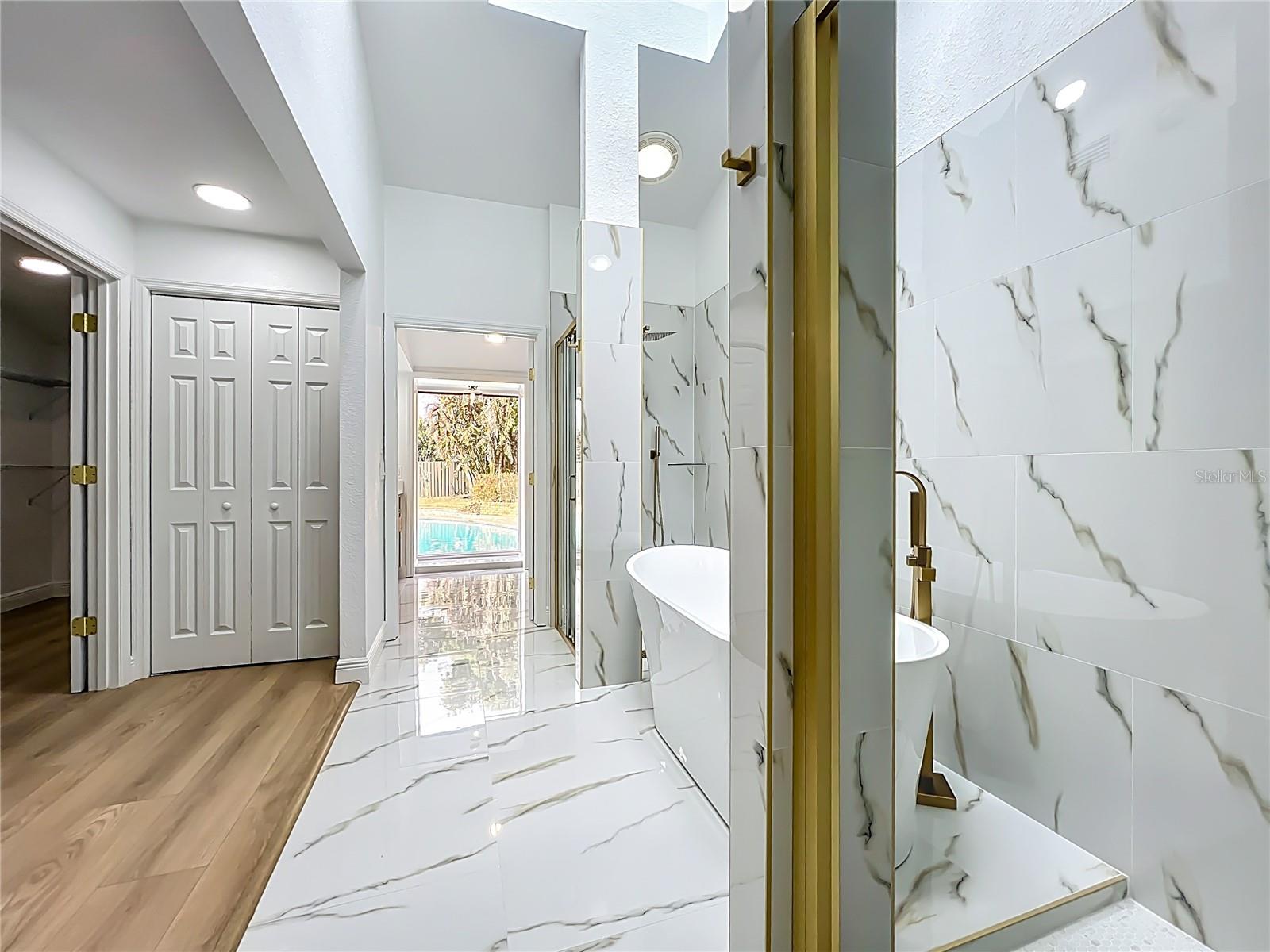 Image 96 of 100 For 51 Oakleigh Lane