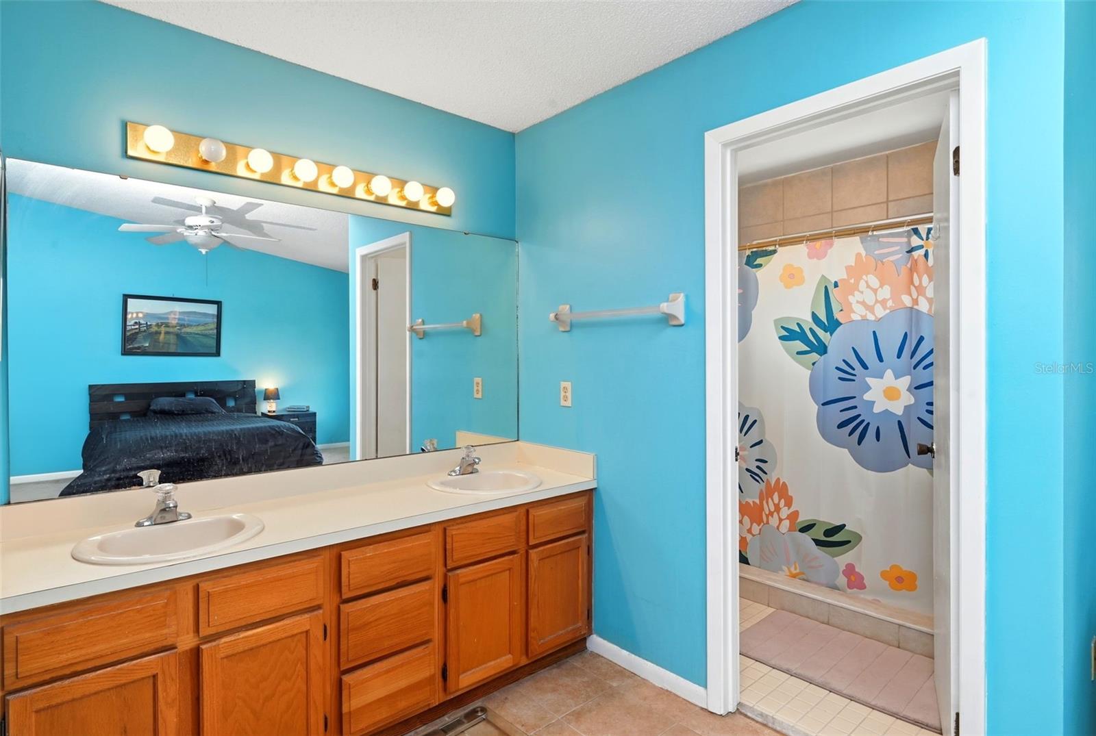 Image 24 of 37 For 6250 Peregrine Court